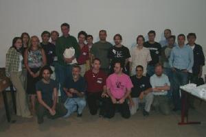 [photo des participants, conférenciers et organisateurs des Journées Perl 2005]